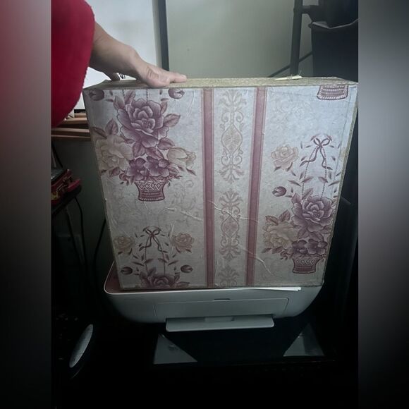 Vintage Used Fine China Tea Set 5 cups 5 plates and tea pot with lid beautiful - Picture 5 of 11